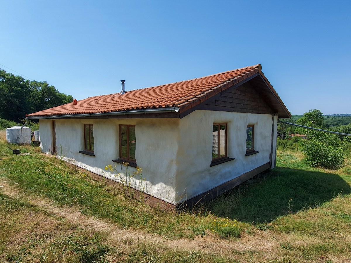 Energy Update: An Upgraded Battery, Another Winter Under Our Belts and Continued&nbsp;Resilience